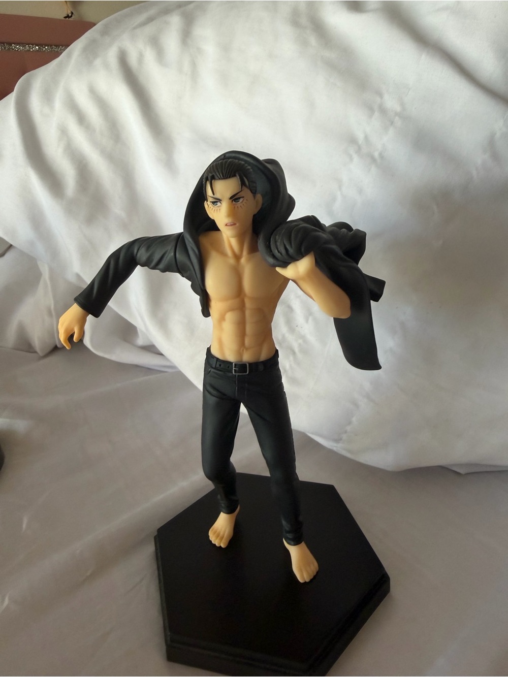 eren jaeger anime figure